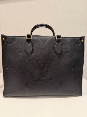 Louis Vuitton OnTheGo Tote MM Black Leather Like New Condition